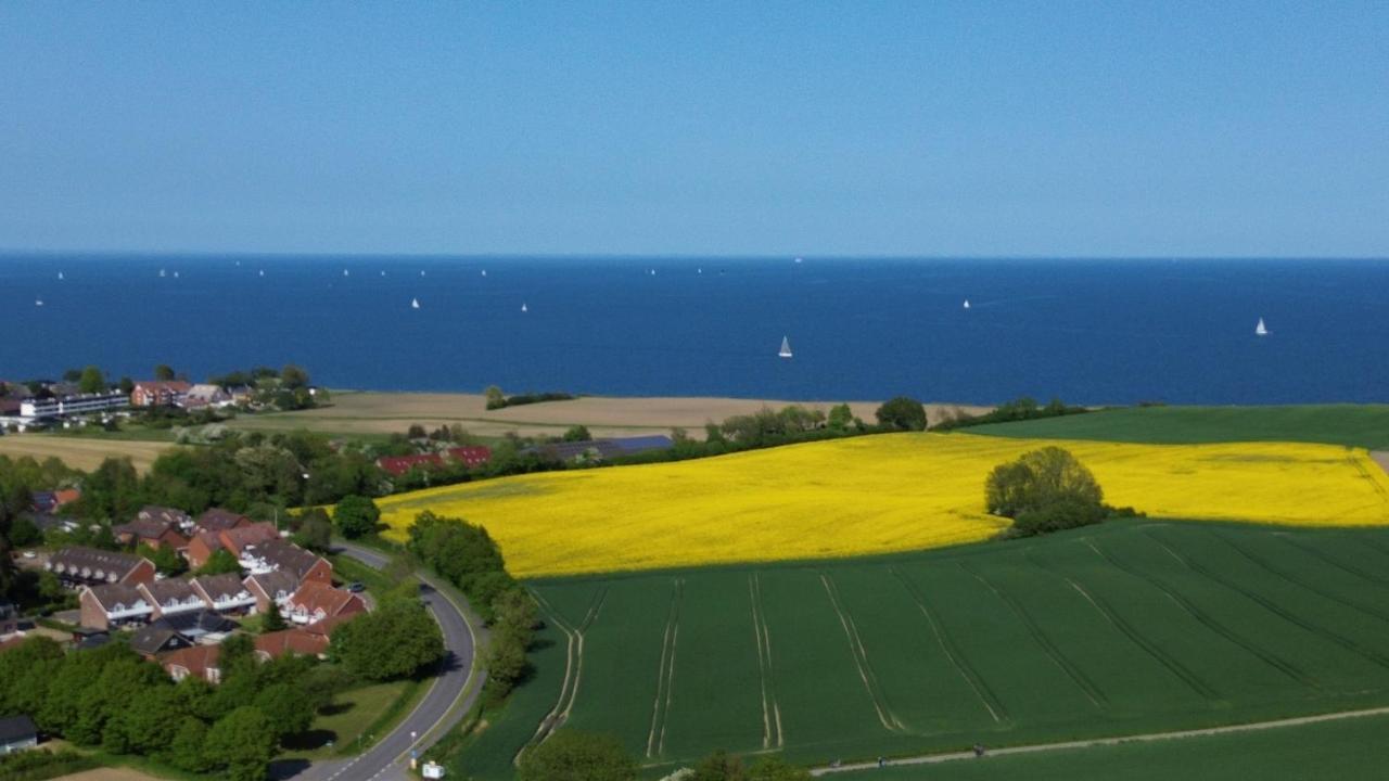 Segelund - Zeit Fuer Uns- Ruhige Und Sonnige Ferienwohnung Mit Terrasse Und Garten Nahe Strand Und Ostsee Schönhagen Eksteriør bilde