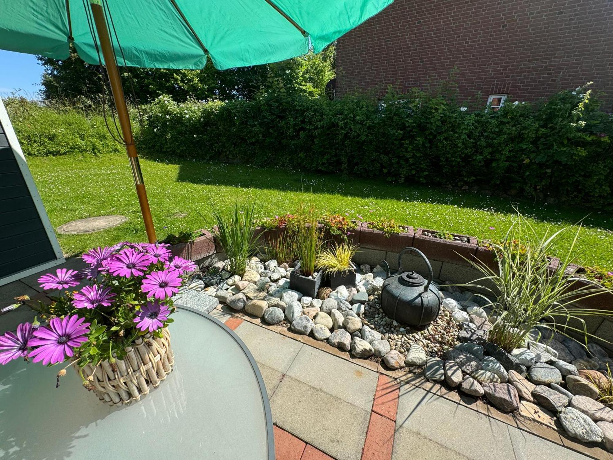 Segelund - Zeit Fuer Uns- Ruhige Und Sonnige Ferienwohnung Mit Terrasse Und Garten Nahe Strand Und Ostsee Schönhagen Eksteriør bilde